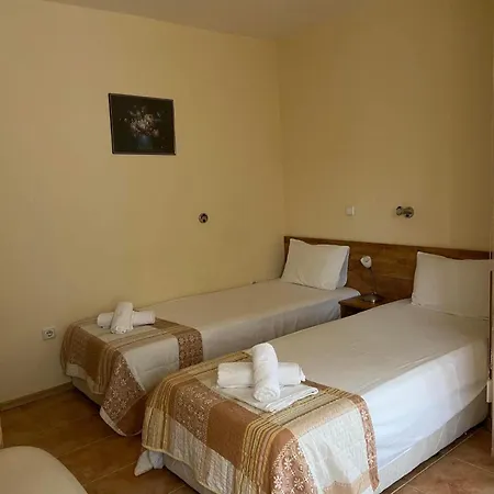 юг Guest house 4*