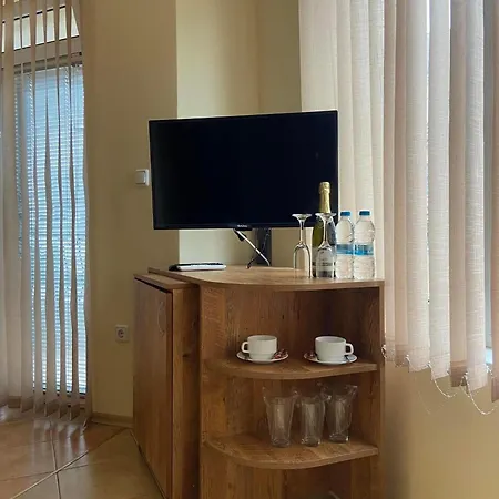 Guest house юг 4*